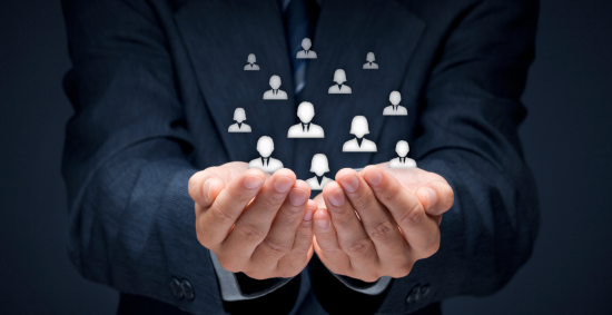 Universal Blog Employees